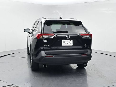 Used 2024 Toyota RAV4 XLE AWD/4WD image 19