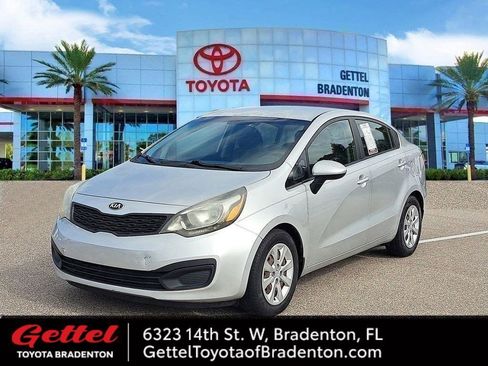Used 2015 Kia Rio LX image 1