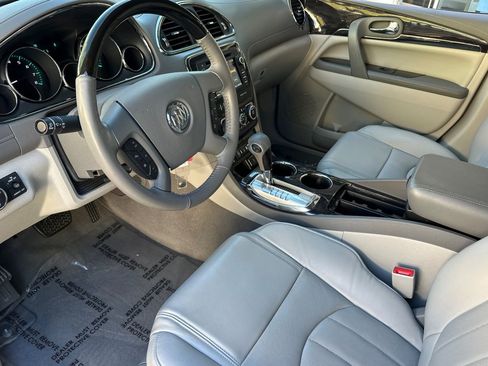 Used 2017 Buick Enclave Leather w/ Enclave Sport Touring Edition image 8