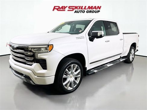 Used 2022 Chevrolet Silverado 1500 High Country image 3