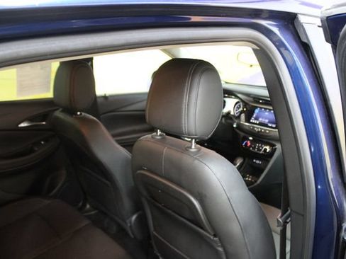 Used 2023 Buick Encore GX Preferred w/ Cold Weather Comfort Package FWD image 10
