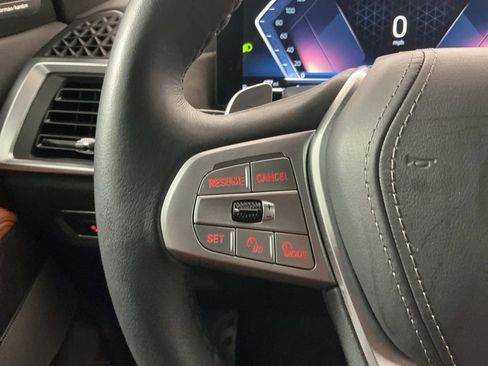 Certified 2025 BMW X7 xDrive40i AWD/4WD image 15