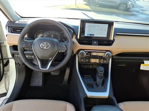 New 2025 Toyota RAV4 XLE image 10