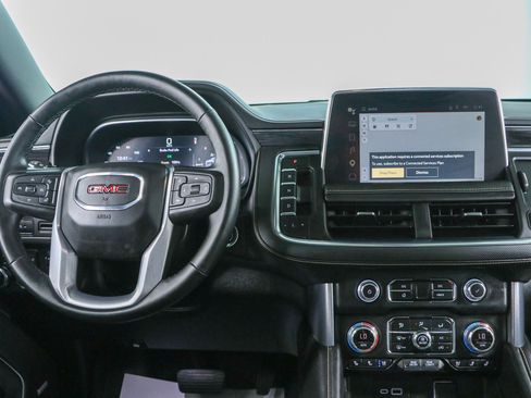 Used 2023 GMC Yukon SLT w/ SLT Premium Package AWD/4WD image 18