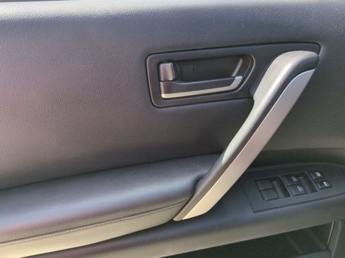 Used 2005 INFINITI FX35 2WD image 11