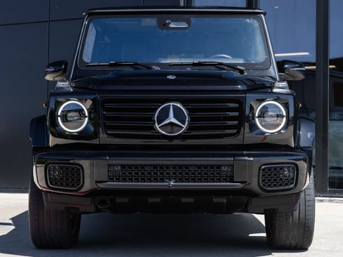 Used 2025 Mercedes-Benz G 580 w/ EQ Technology image 4