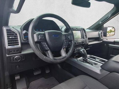 Used 2016 Ford F150 XLT w/ Equipment Group 302A Luxury AWD/4WD image 9