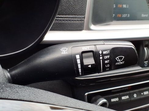 Used 2020 Kia Optima LX FWD image 28