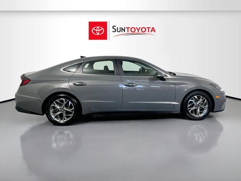Used 2023 Hyundai Sonata SEL image 2
