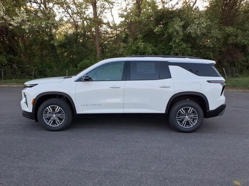 New 2026 Chevrolet Traverse LT AWD/4WD image 7