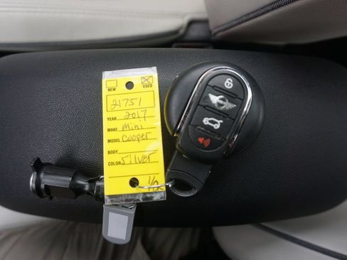 Used 2017 MINI Cooper S FWD image 23