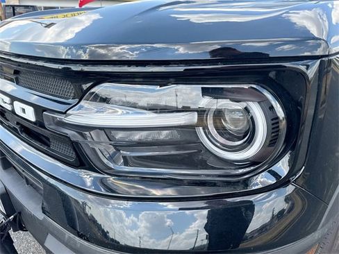 Certified 2024 Ford Bronco Sport Outer Banks w/ Tech Package image 37