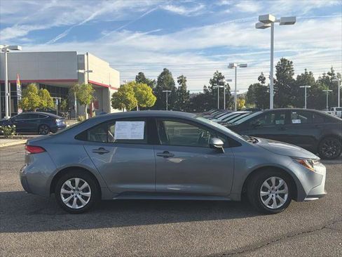 Certified 2020 Toyota Corolla LE w/ Carpet Mat Package (TMS) image 3