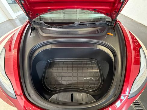 Used 2018 Tesla Model 3 Long Range AWD/4WD image 11