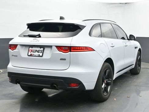 Used 2020 Jaguar F-PACE Checkered Flag image 8