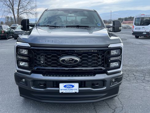 New 2026 Ford F350 XLT w/ XLT Premium Package AWD/4WD image 3