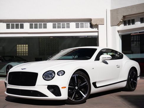Used 2020 Bentley Continental GT image 10
