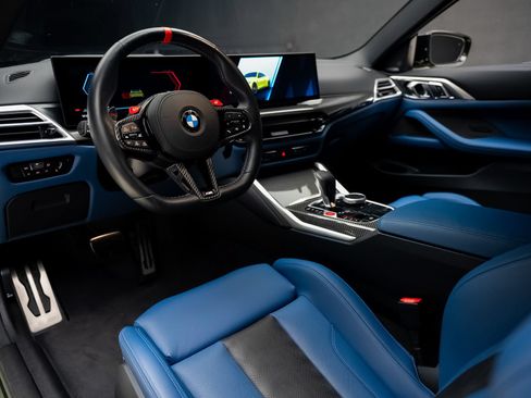 Used 2025 BMW M4 Competition RWD image 2