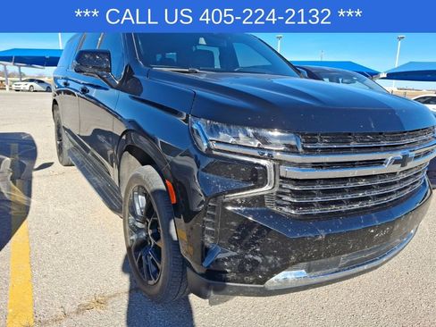 Used 2024 Chevrolet Suburban LT w/ LT Signature Package image 14