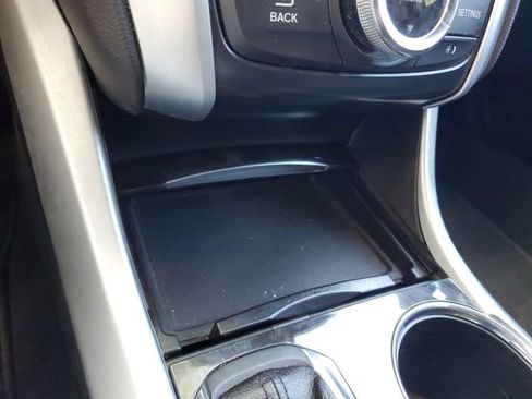 Used 2019 Acura TLX FWD image 23
