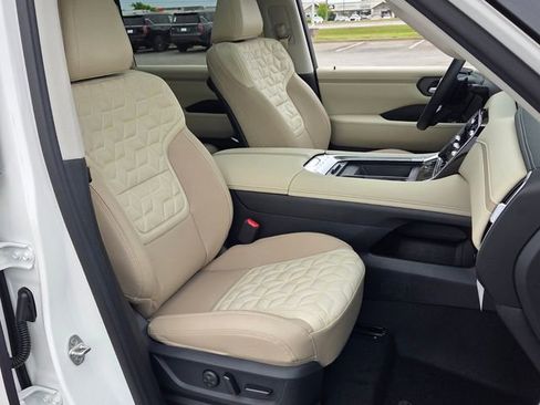 New 2026 Nissan Armada Platinum RWD image 18