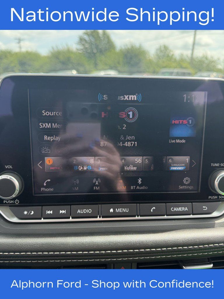 Used 2023 Nissan Rogue S AWD/4WD image 12