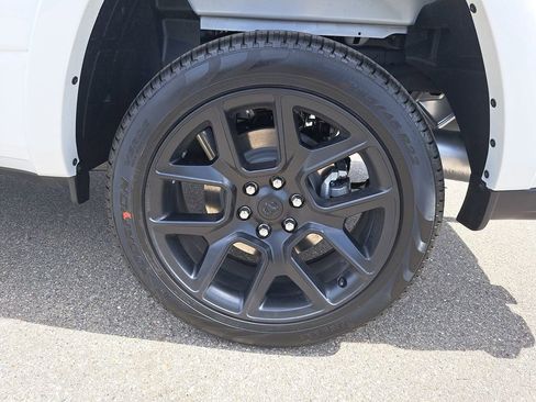 New 2026 RAM 1500 Laramie w/ Night Edition image 33