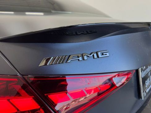 Used 2025 Mercedes-Benz C 43 AMG 4MATIC Sedan image 32