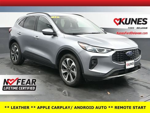 Used 2024 Ford Escape Platinum image 1