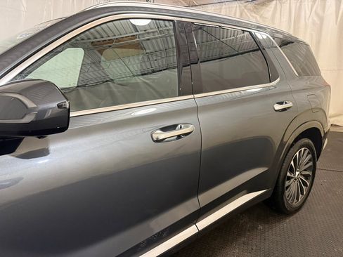 Used 2024 Hyundai Palisade Calligraphy image 7