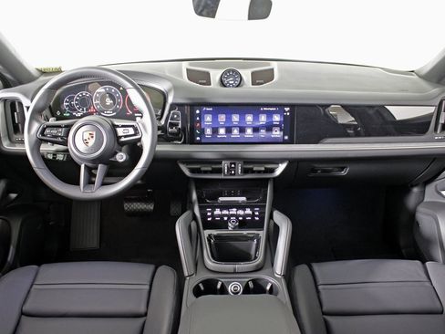 New 2026 Porsche Cayenne Coupe image 20