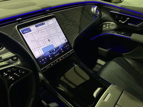 Used 2023 Mercedes-Benz EQS 450+ SUV image 8