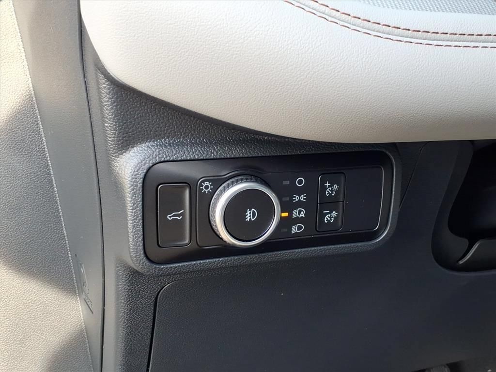 New 2026 Ford Explorer Active w/ Active Comfort Package AWD/4WD image 19