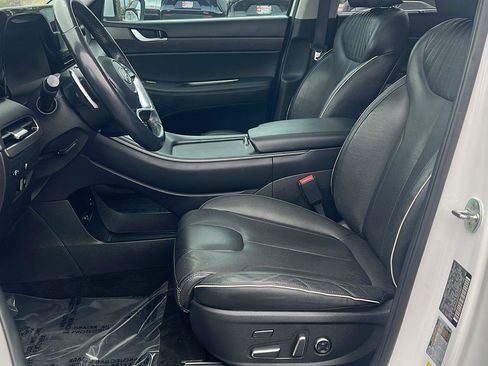 Used 2023 Hyundai Palisade Limited image 21