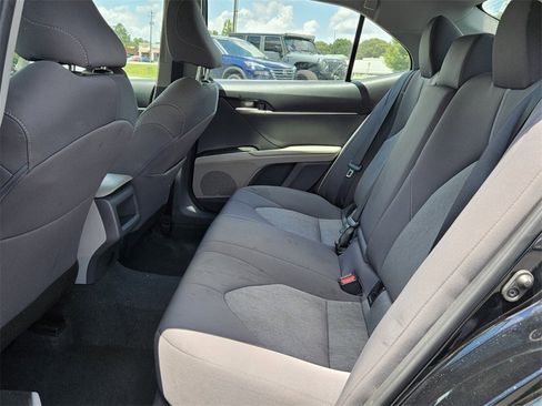 Used 2023 Toyota Camry LE image 11