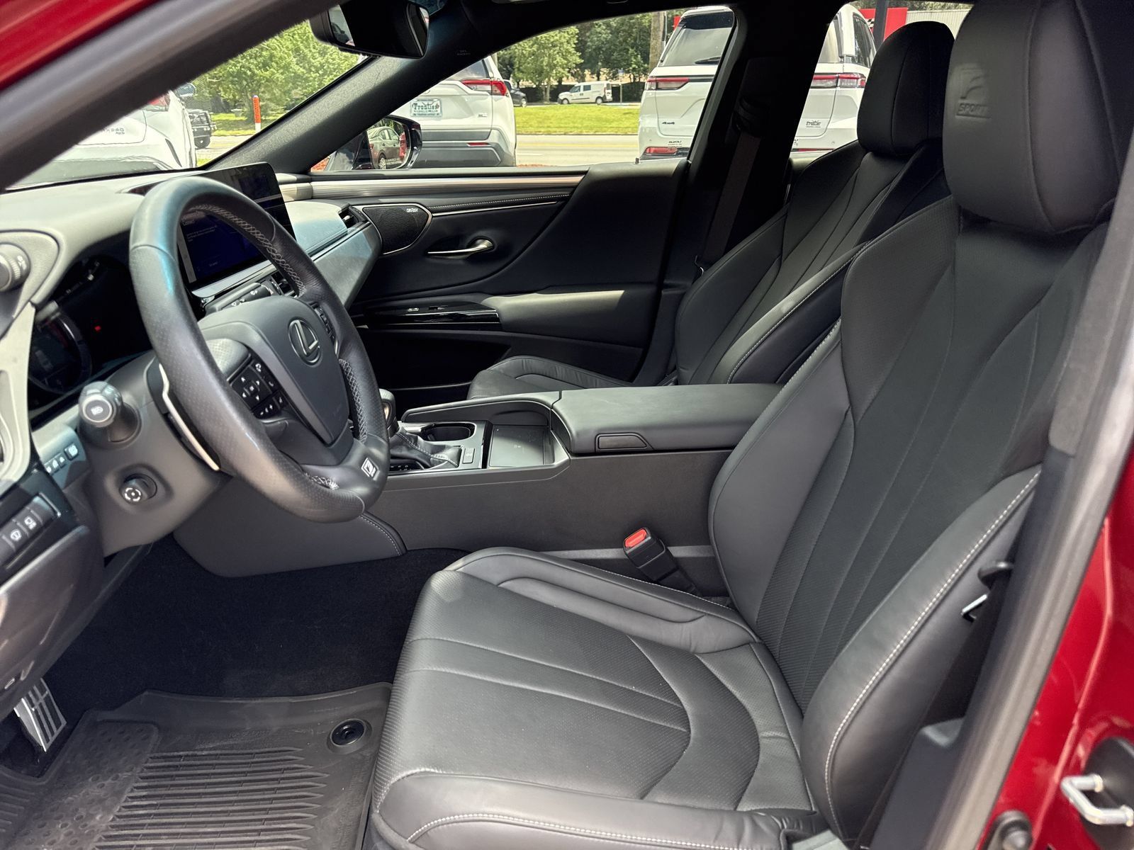 Used 2024 Lexus ES 350 F Sport FWD image 9