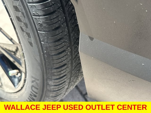 Used 2024 Hyundai Kona SEL FWD image 12
