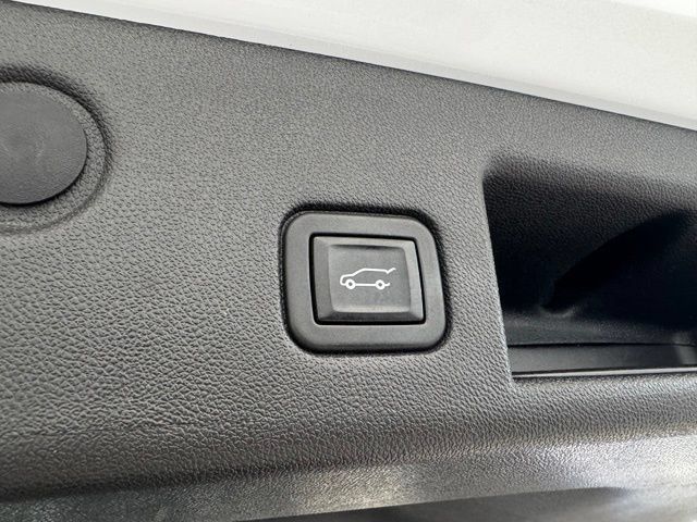 Used 2020 Chevrolet Equinox LT AWD/4WD image 41
