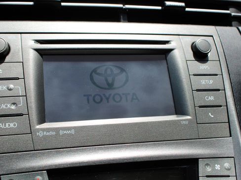 Used 2013 Toyota Prius Three FWD image 32
