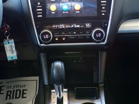 Used 2019 Subaru Outback 2.5i Premium AWD/4WD image 29