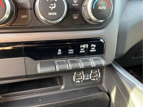 Used 2022 RAM 1500 Lone Star image 31