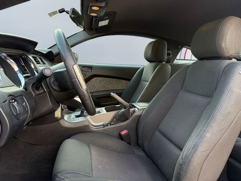 Used 2014 Ford Mustang Coupe image 10