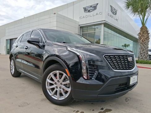 Used 2023 Cadillac XT4 Luxury image 1