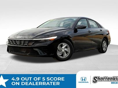 Used 2024 Hyundai Elantra SE