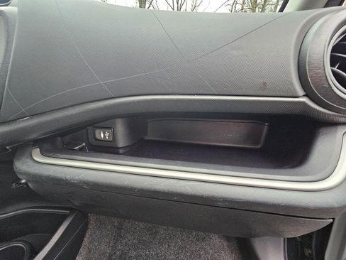 Used 2014 Toyota Prius C Two image 38