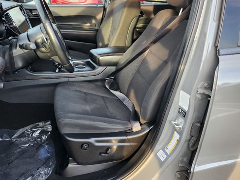 Used 2023 Dodge Durango GT image 25