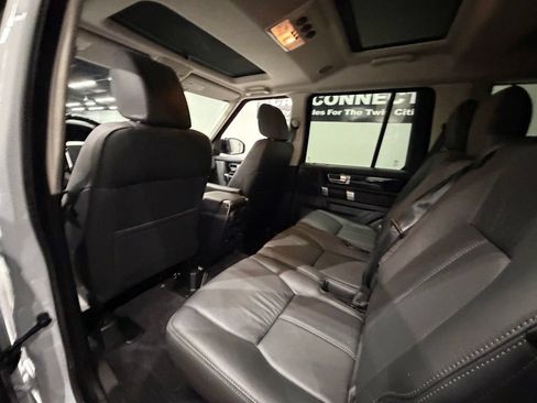 Used 2016 Land Rover LR4 HSE LUX AWD/4WD image 23