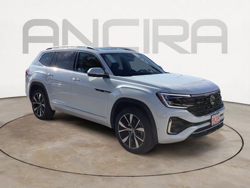 New 2026 Volkswagen Atlas SEL Premium R-Line AWD/4WD image 2