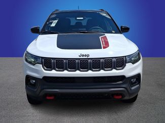 Used 2024 Jeep Compass Trailhawk w/ Trailhawk Convenience Group AWD/4WD video 2