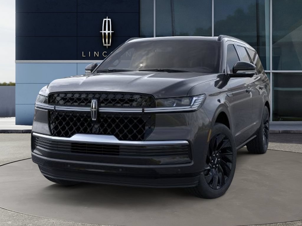 New 2026 Lincoln Navigator Reserve w/ Jet Appearance Package AWD/4WD image 2